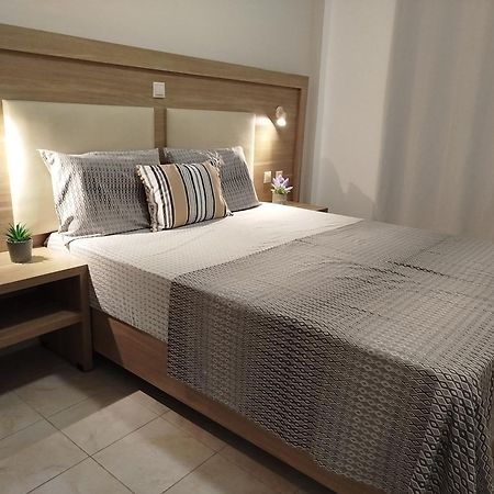 Kelly Apartments 阿普索斯 外观 照片
